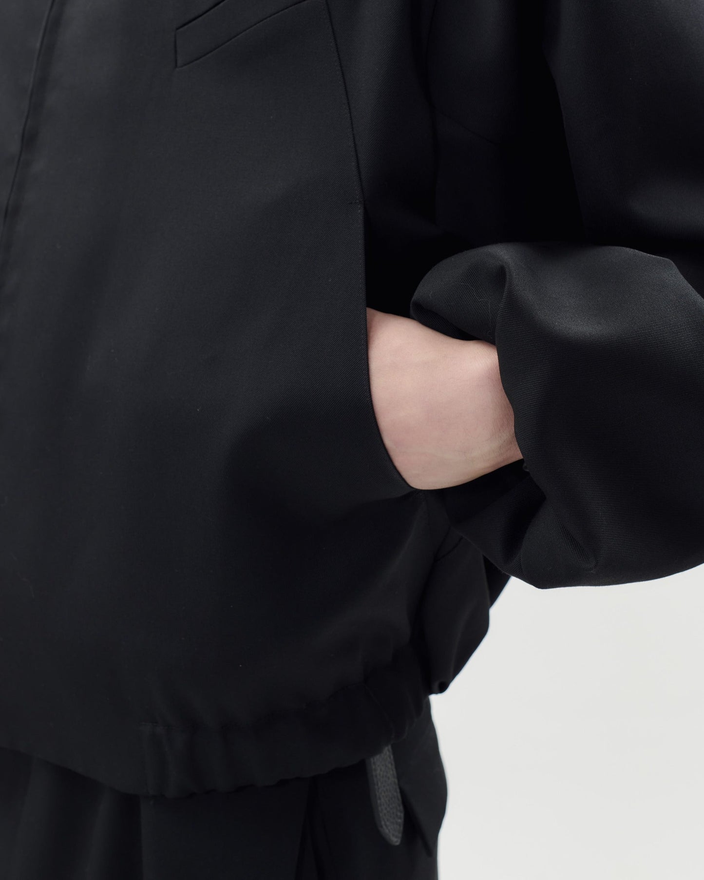 TAOSCHIR F01A-J02201 Raglan Zip Blouson Black detail 3