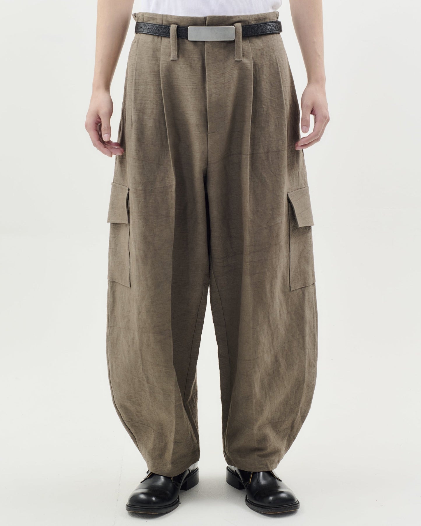 TAOSCHIR F01A-P02300 Volumed Work Pants Black detail 4